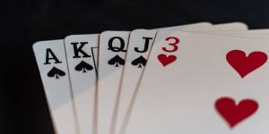 Bài Cào Online - Cách Chơi Dễ Dàng Cho Cược Thủ Tại Hello88